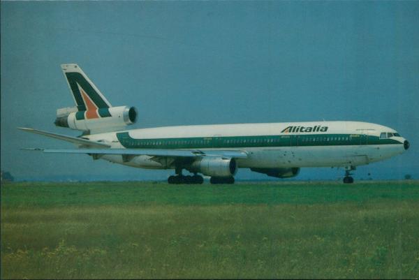 ALITALIA McDonnell-Douglas DC 10-30